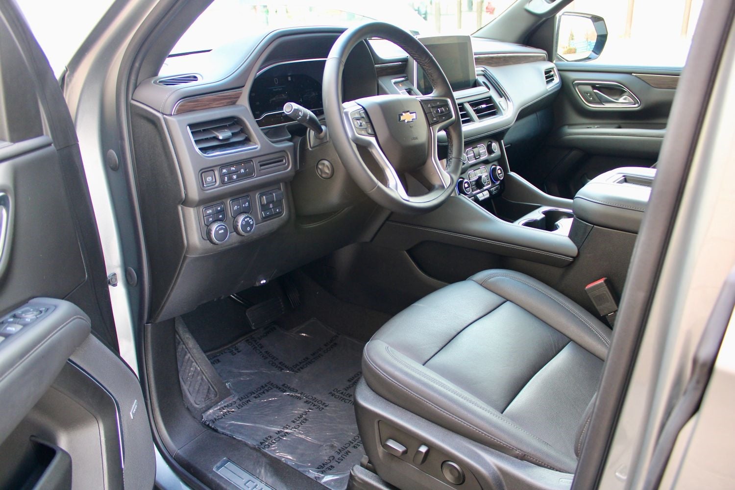 2023 Chevrolet Suburban LT 4WD